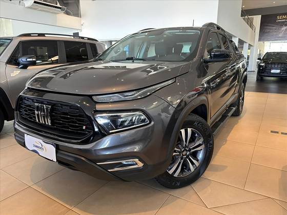 FIAT TORO 1.3 TURBO 270 FLEX FREEDOM AT6 FIAT TORO 1.3 TURBO 270 FLEX FREEDOM AT6
